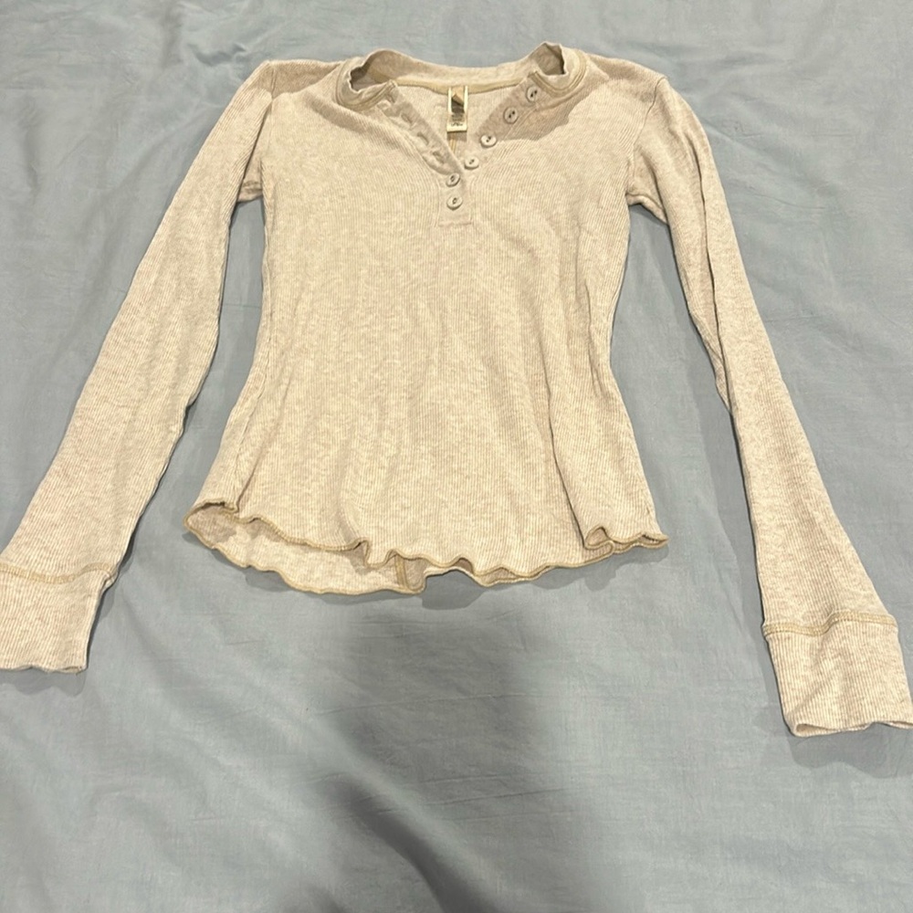 SKIMS Cream Fitted Long Sleeve Henley